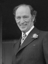 Pierre_Trudeau_(1975)